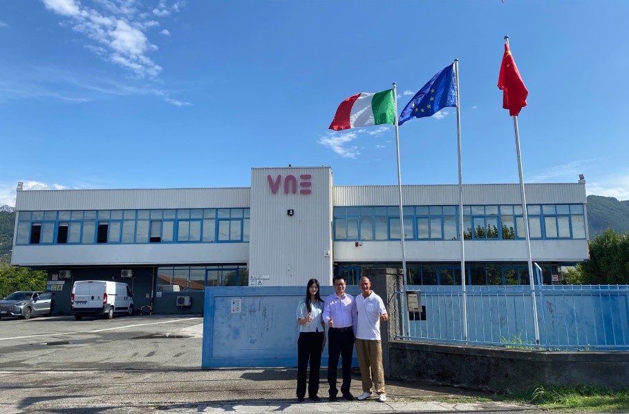 GRGINTECH CEO Mr Lei Yun with teams and VNE CEO Mr Lorenzo Verona at VNE's headquarters in Seravezza, Italy.jpg